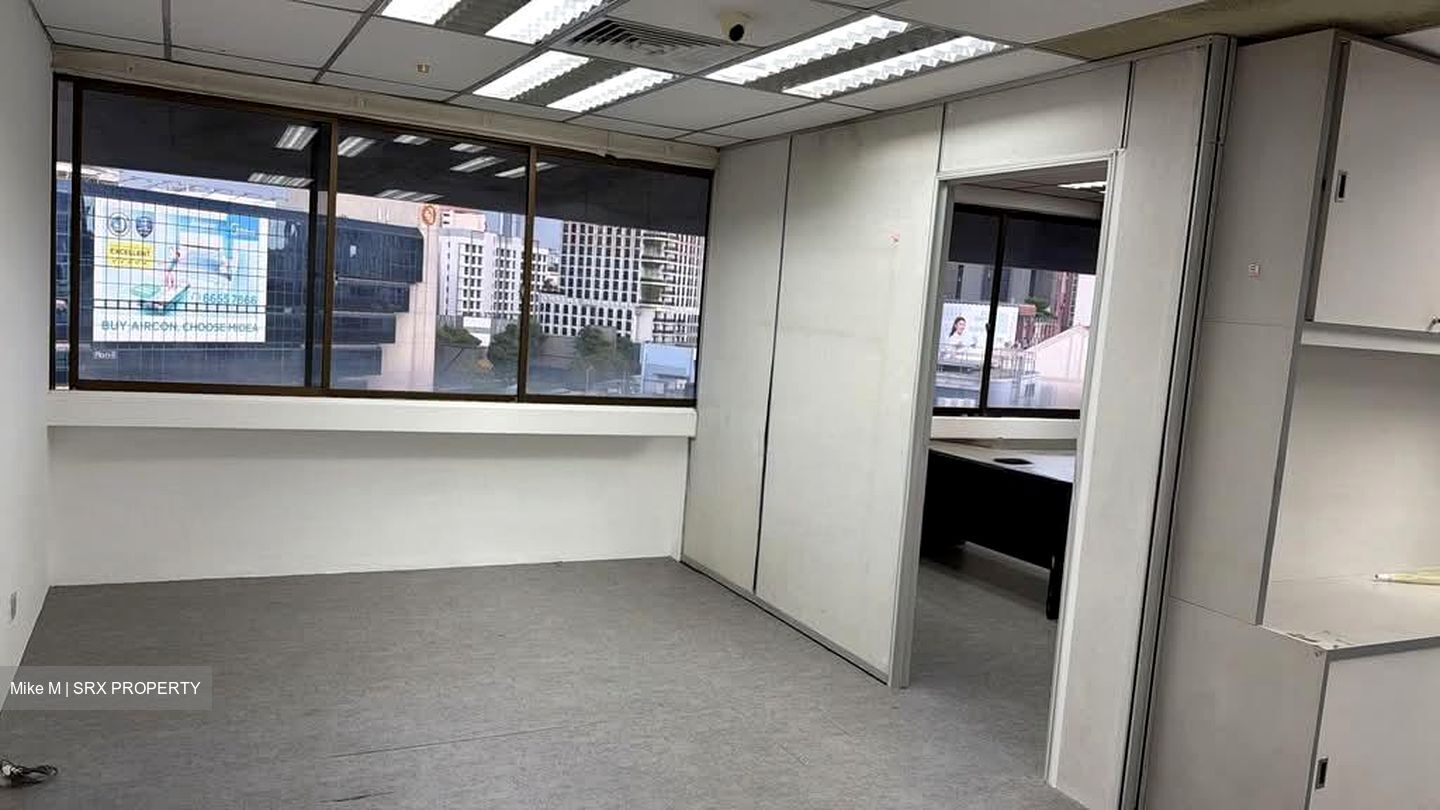 Sim Lim Tower (D8), Office #572104311